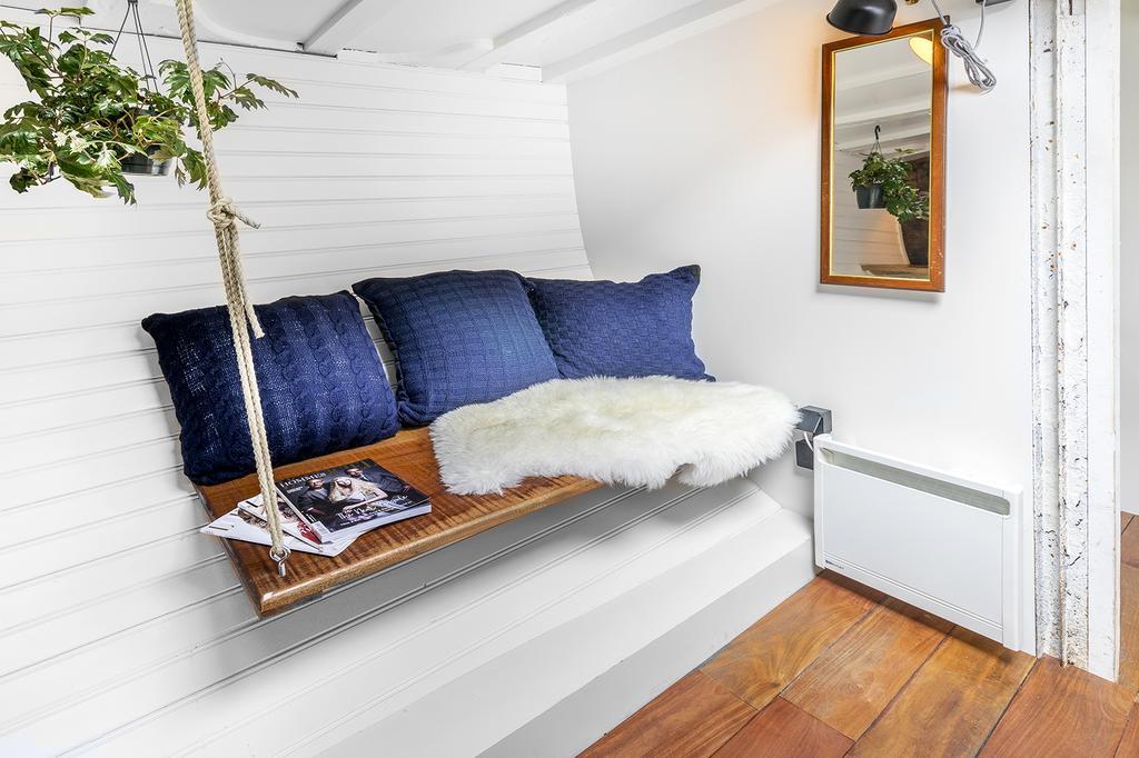 Asile Flottant Hotel Амстердам Екстериор снимка